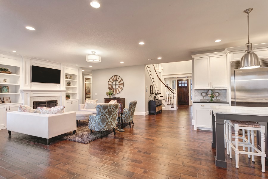BRING YOUR HOME TO LIFE WITH AUDIO AND VIDEO BEYOND COMPARE